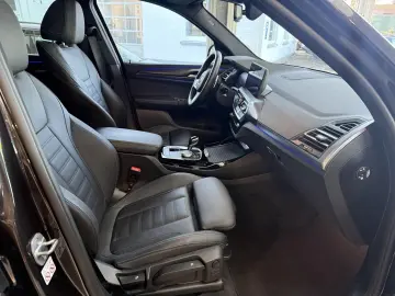 BMW X3 xDrive 20 i M Sport Autom. Pano Leder AHK Las