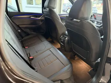 BMW X3 xDrive 20 i M Sport Autom. Pano Leder AHK Las