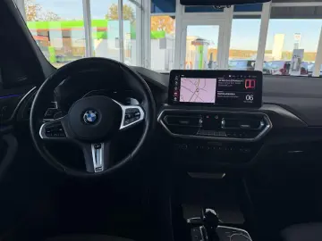BMW X3 xDrive 20 i M Sport Autom. Pano Leder AHK Las