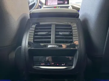 BMW X3 xDrive 20 i M Sport Autom. Pano Leder AHK Las