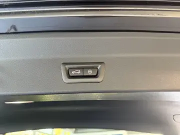 BMW X3 xDrive 20 i M Sport Autom. Pano Leder AHK Las