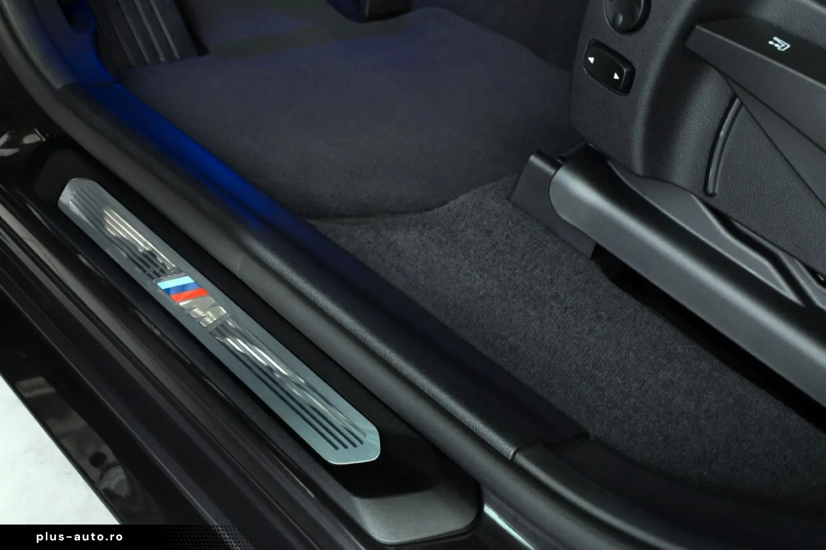 BMW X3 xDrive20i M Sport HUD ACC H&K PANO STHZ AHK