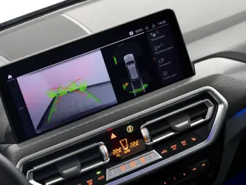 BMW X3 xDrive20i M Sport HUD ACC H&K PANO STHZ AHK