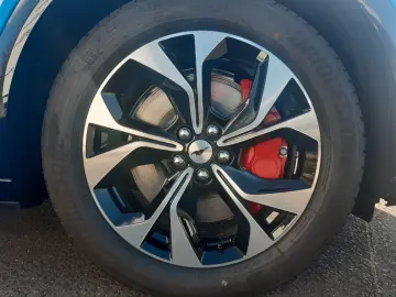 FORD Mustang Mach-E AWD  99kWh Extended Range