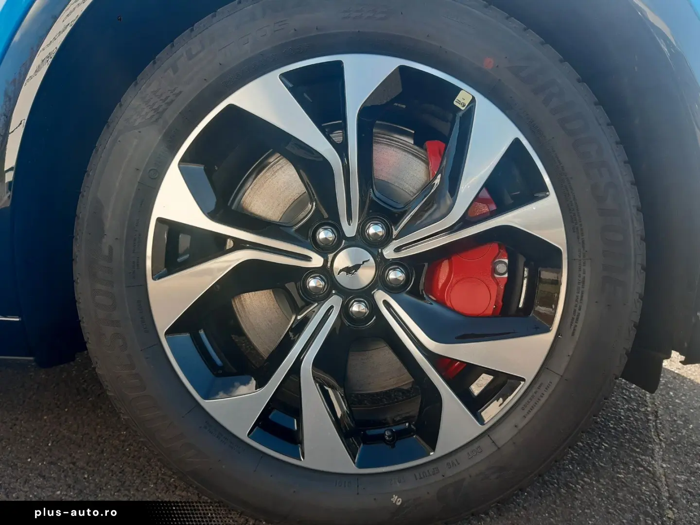FORD Mustang Mach-E AWD  99kWh Extended Range