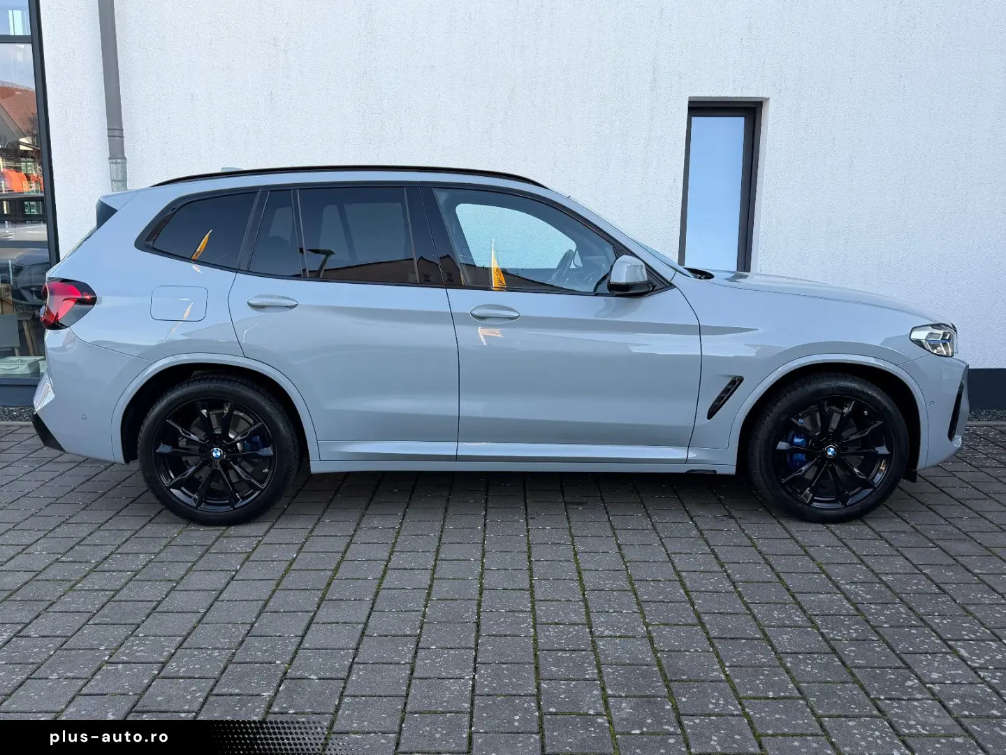 BMW X3 xDrive20d M Sport (AHK Pano 20  Memory)