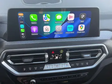 BMW X3 xDrive20d M Sport (AHK Pano 20  Memory)