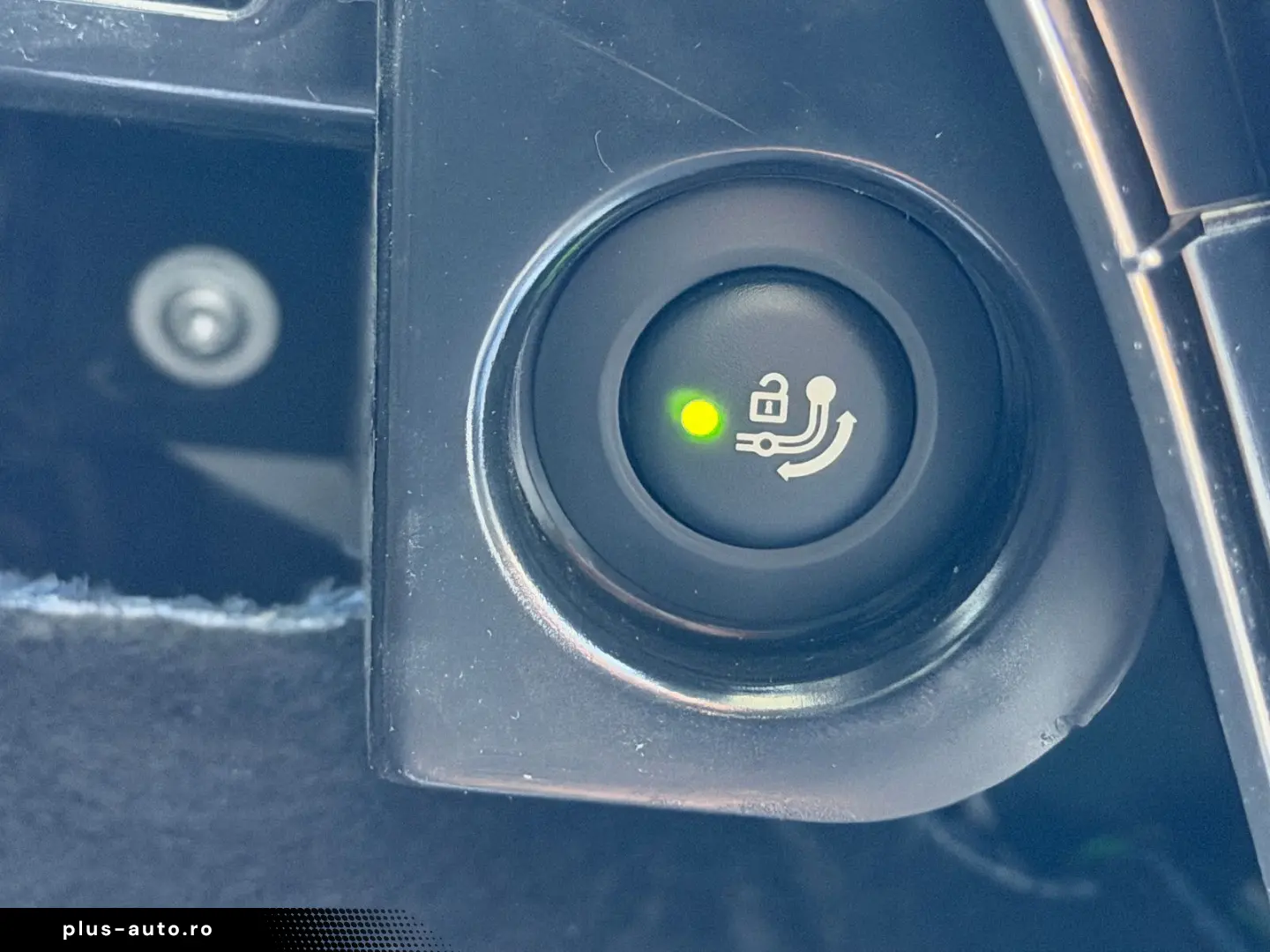 BMW X3 xDrive20d M Sport (AHK Pano 20  Memory)