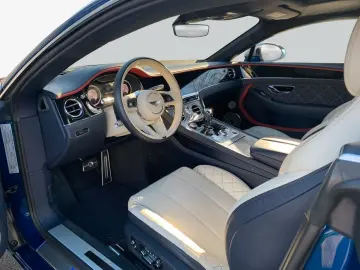 BENTLEY New Continental GT V8 Mulliner