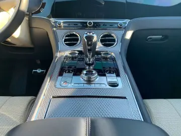 BENTLEY New Continental GT V8 Mulliner