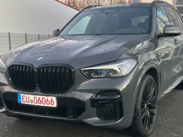 BMW X5 xDrive 40d M Sport Performance 22  Laser Head