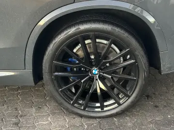 BMW X5 xDrive 40d M Sport Performance 22  Laser Head