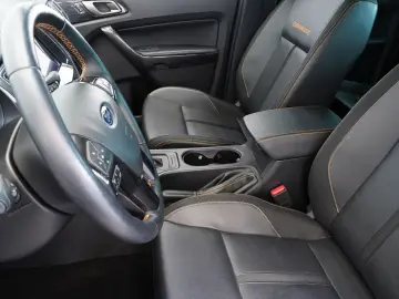 FORD Ranger Wildtrak Doppelkabine 4x4 LED NAVI AHK