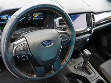 FORD Ranger Wildtrak Doppelkabine 4x4 LED NAVI AHK