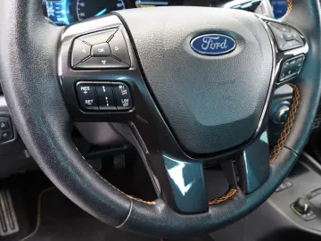 FORD Ranger Wildtrak Doppelkabine 4x4 LED NAVI AHK