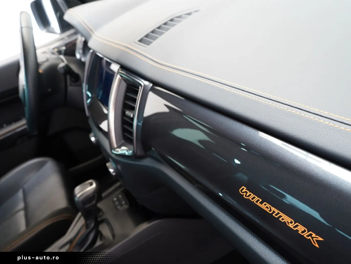 FORD Ranger Wildtrak Doppelkabine 4x4 LED NAVI AHK