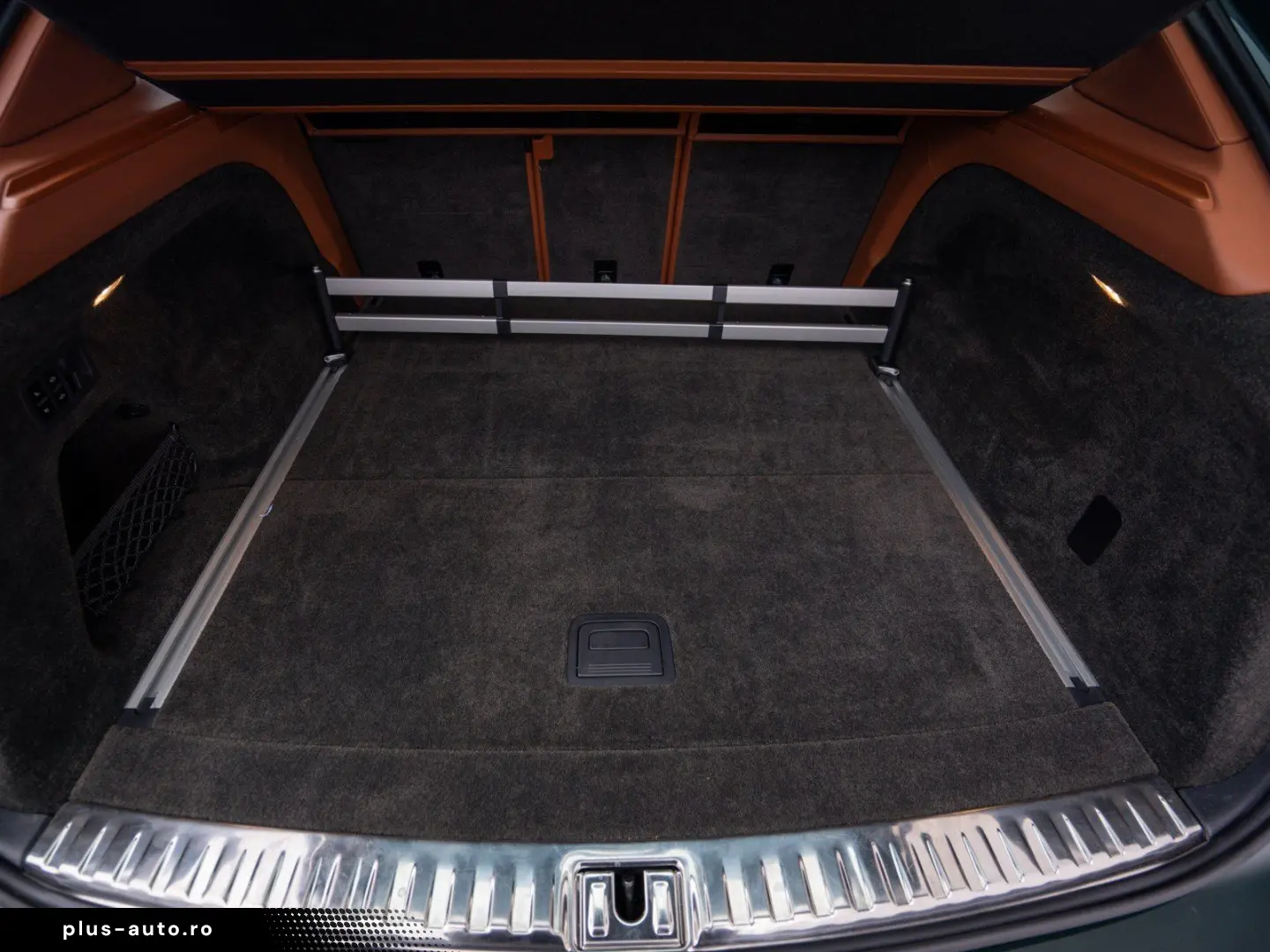 BENTLEY Bentayga V8 First Edition - Certified Garantie b