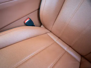 BENTLEY Bentayga V8 First Edition - Certified Garantie b