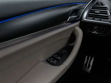 BMW X3 xD30d M Sport Kamera DAB HiFi AHK Komfort 20