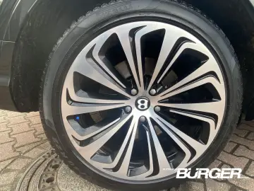BENTLEY Bentayga Mulliner First Edition 22 Naim Airmatic