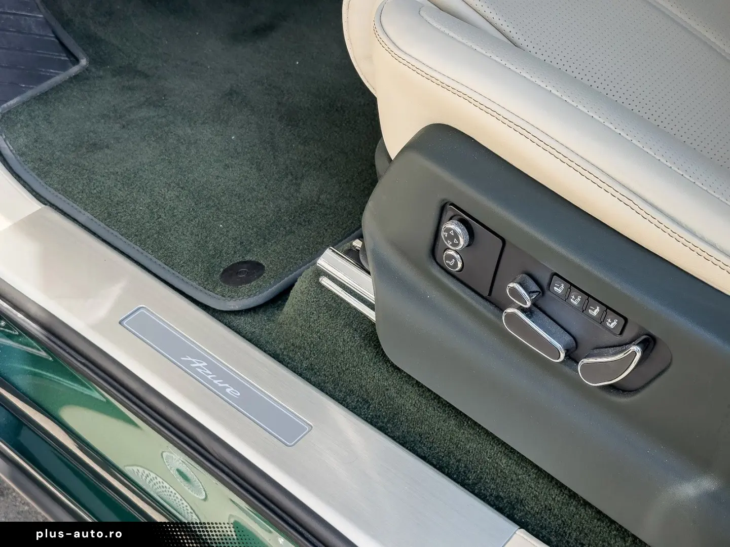 BENTLEY Bentayga Azure