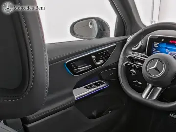 MERCEDES-BENZ GLC 300 de 4M AMG MBUX AHK 360  Pano DIG-LED