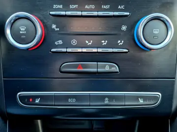 Renault Megane Blue dCi EDC Zen