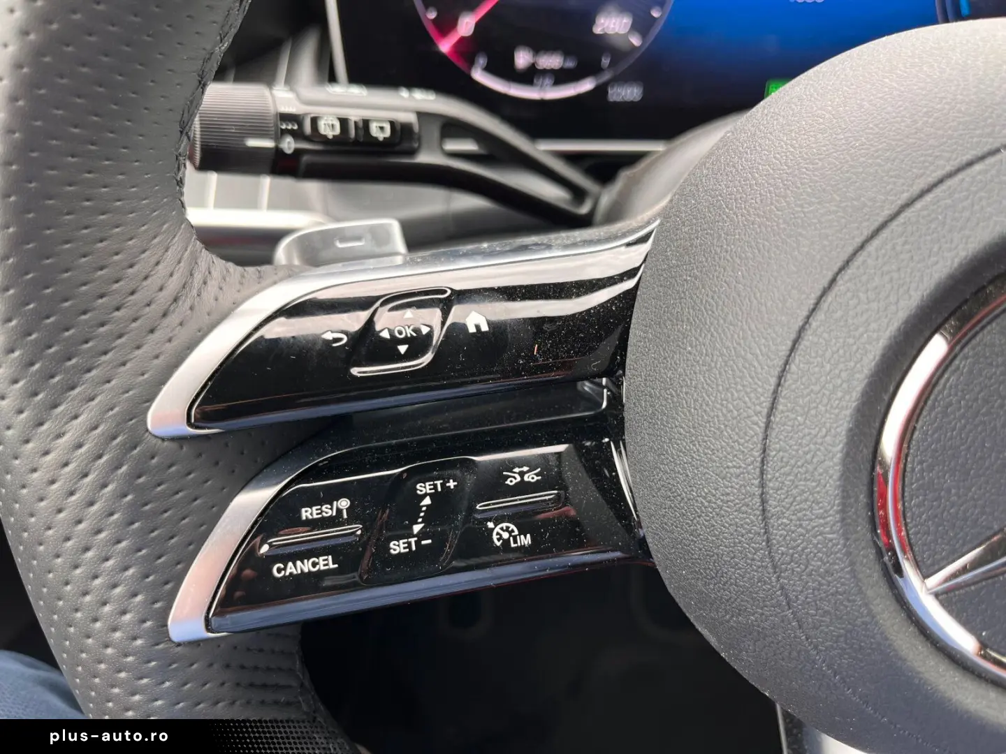 MERCEDES-BENZ GLC 400e 4M AMG Night DigitalLight Pan&hellip;