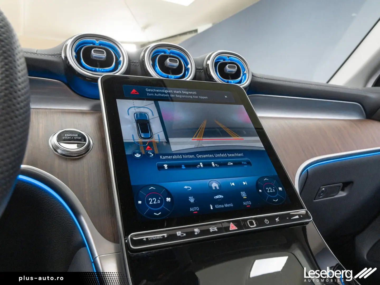 MERCEDES-BENZ GLC 300 e 4M AMG DIG.LIGHT AHK Pano Distro 360