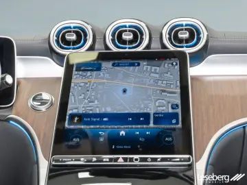 MERCEDES-BENZ GLC 300 e 4M AMG DIG.LIGHT AHK Pano Distro 360