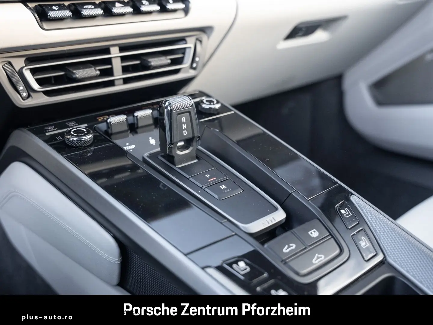 PORSCHE 992 911 Carrera 4S Burmester Liftsystem-VA LED