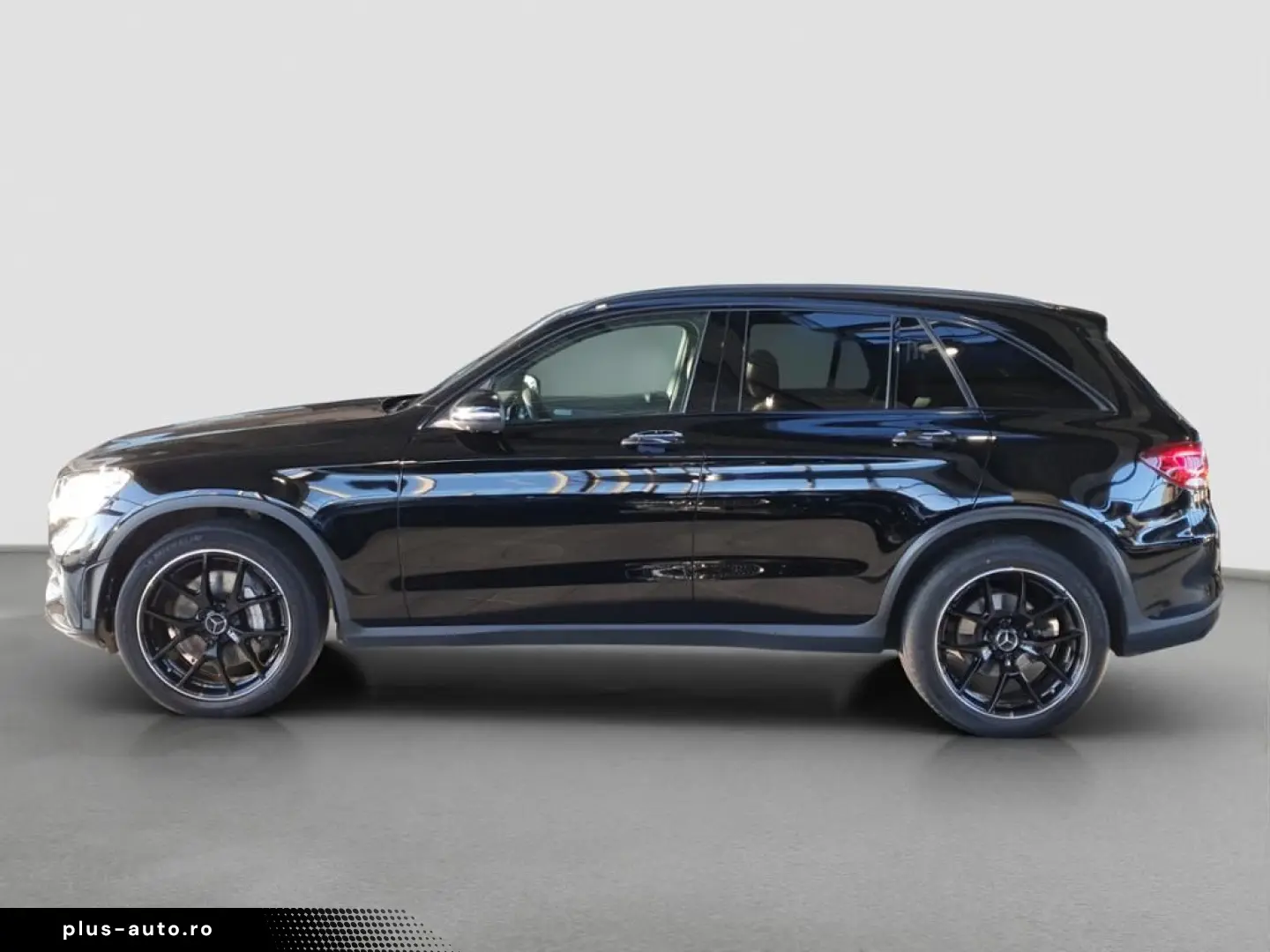 MERCEDES-BENZ GLC 220 d 4MATIC AMG Night LED SpurP PDC 360