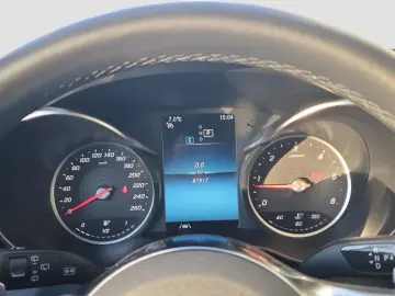 MERCEDES-BENZ GLC 220 d 4MATIC AMG Night LED SpurP PDC 360