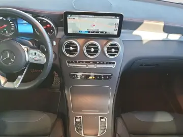 MERCEDES-BENZ GLC 220 d 4MATIC AMG Night LED SpurP PDC 360