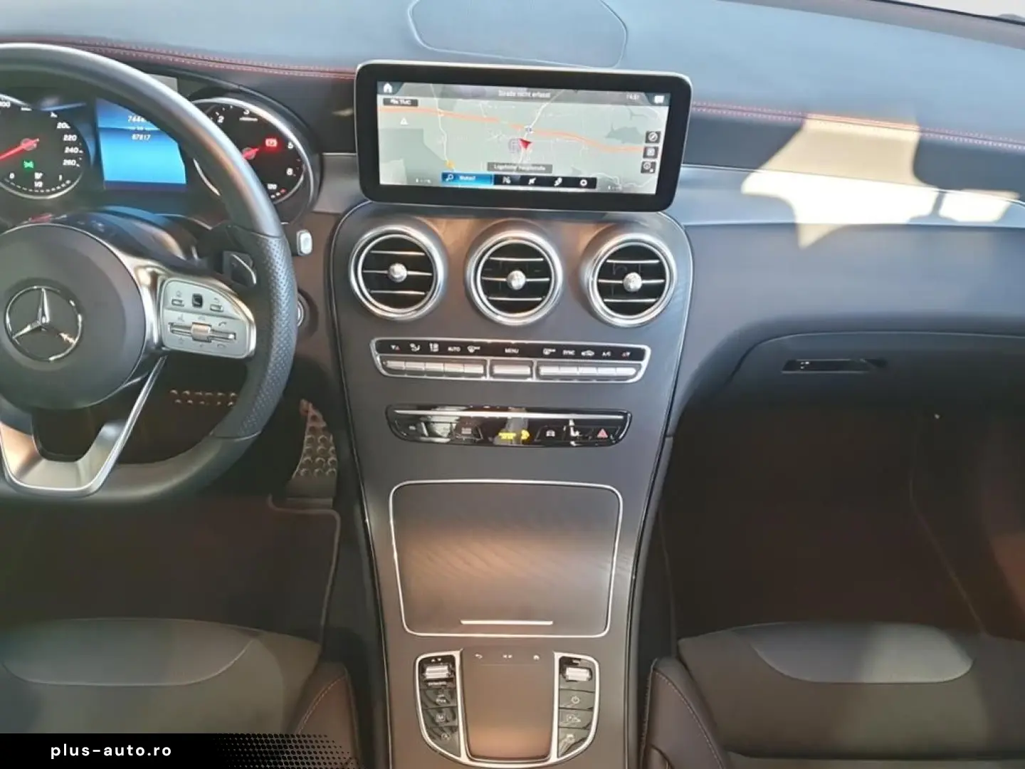 MERCEDES-BENZ GLC 220 d 4MATIC AMG Night LED SpurP PDC 360