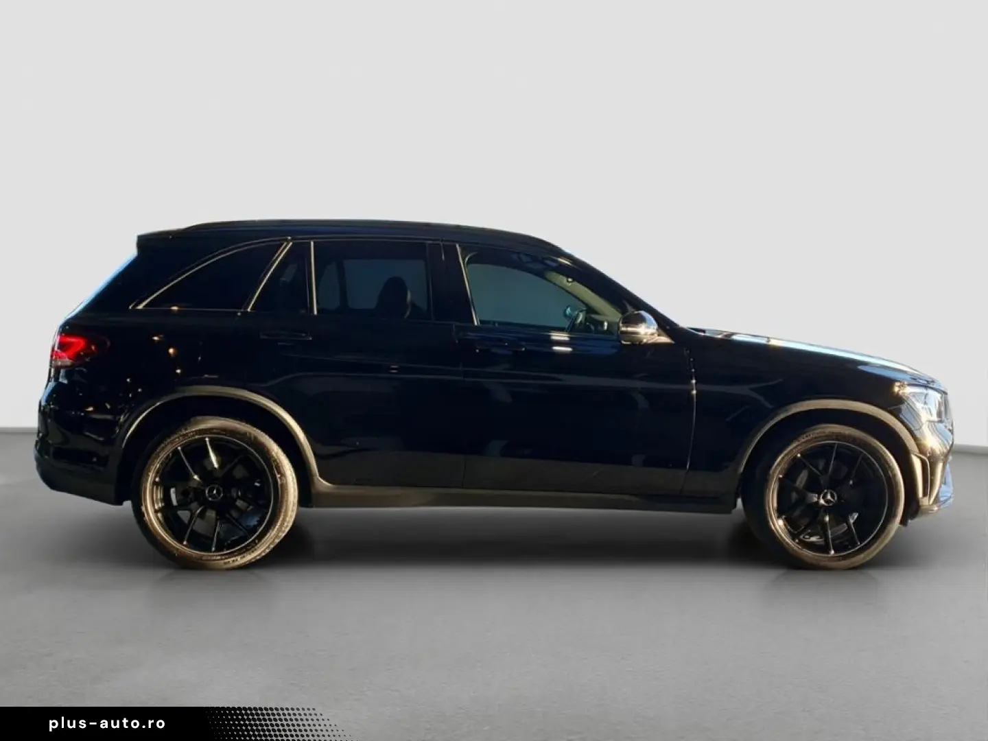 MERCEDES-BENZ GLC 220 d 4MATIC AMG Night LED SpurP PDC 360