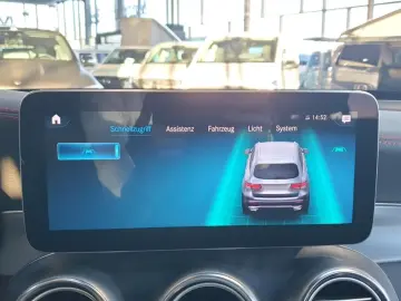 MERCEDES-BENZ GLC 220 d 4MATIC AMG Night LED SpurP PDC 360