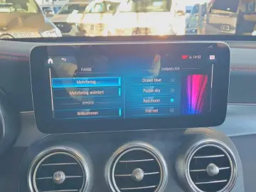 MERCEDES-BENZ GLC 220 d 4MATIC AMG Night LED SpurP PDC 360