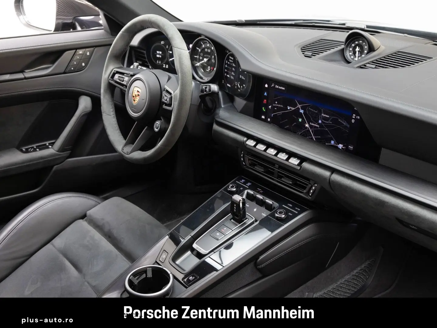 PORSCHE 992 Carrera 4 GTS Matrix HA-Lenkung 18-Wege Kame