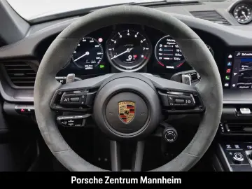 PORSCHE 992 Carrera 4 GTS Matrix HA-Lenkung 18-Wege Kame