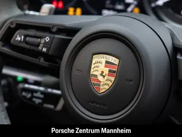 PORSCHE 992 Carrera 4 GTS Matrix HA-Lenkung 18-Wege Kame