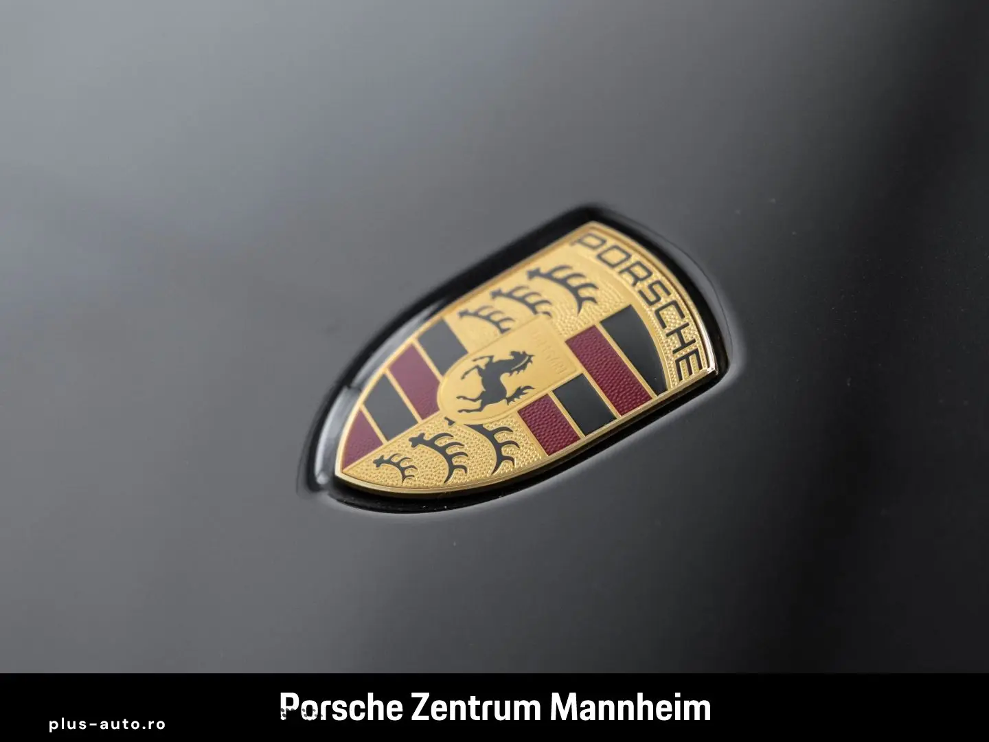 PORSCHE 992 Carrera 4 GTS Matrix HA-Lenkung 18-Wege Kame