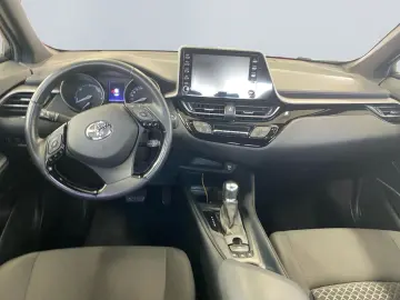 TOYOTA C-HR 1.8 Hybrid