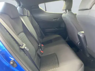 TOYOTA C-HR 1.8 Hybrid