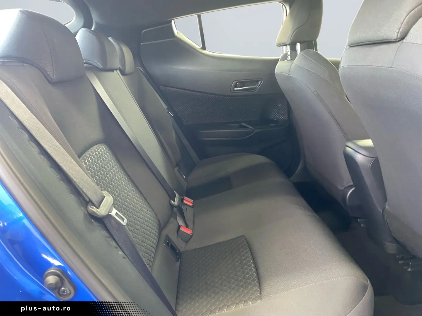 TOYOTA C-HR 1.8 Hybrid