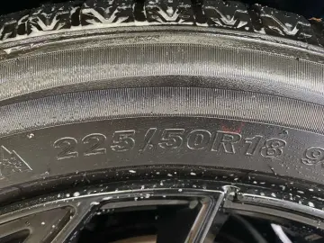 TOYOTA C-HR 1.8 Hybrid