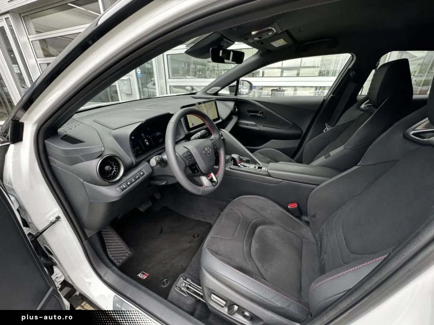 TOYOTA C-HR 2.0 Hybrid AWD GR SPORT