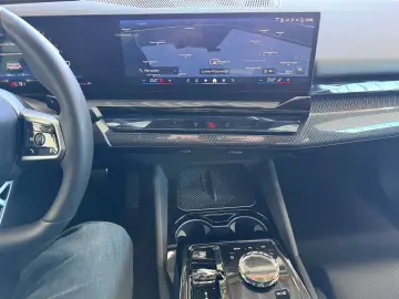 BMW 540 d xDrive M Sport Pro PANO B&W HUD LED 360 AH