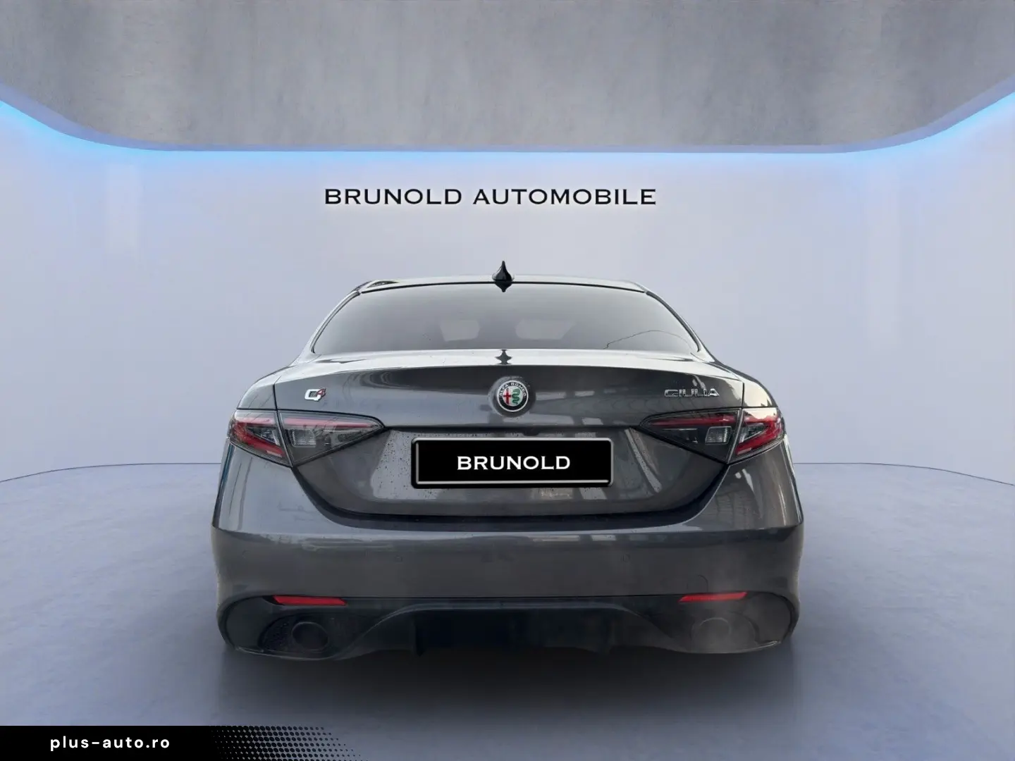 ALFA ROMEO Giulia Veloce 2.0 Turbo 16V 280 PS AT8-Q4