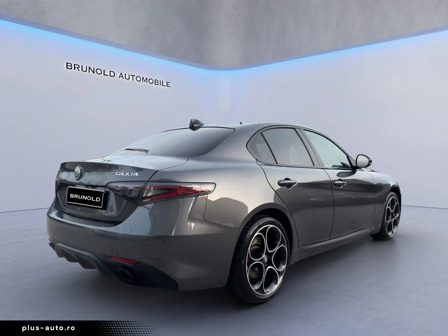 ALFA ROMEO Giulia Veloce 2.0 Turbo 16V 280 PS AT8-Q4